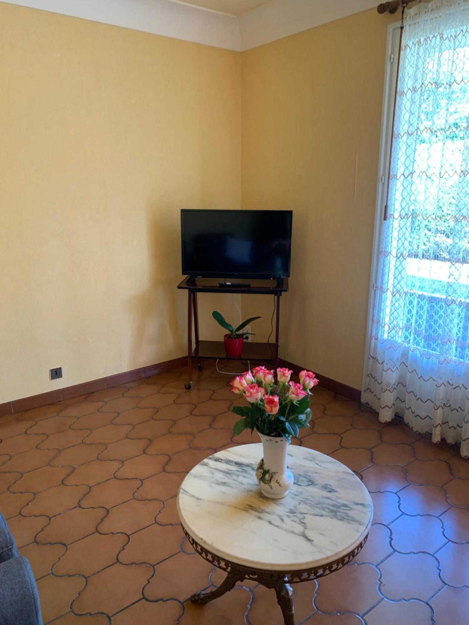 A Louer Appartement Dans Une Maison 아르캉그 외부 사진